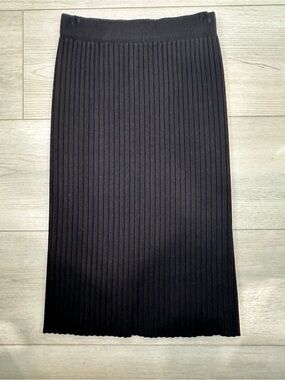 Kate Kasin Black Ribbed Knit Midi Skirt Size Small Stretch Pencil